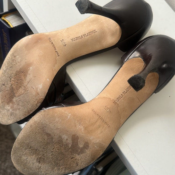 Manolo Blahnik brown heels. Gorgeous! - Picture 5 of 6